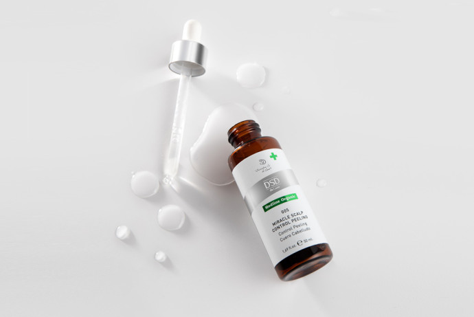 005 Control Peeling Cuero Cabelludo